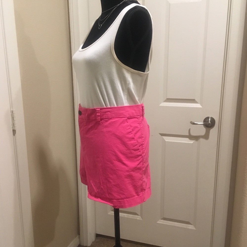 Mini Shorts - Picture 3 of 5